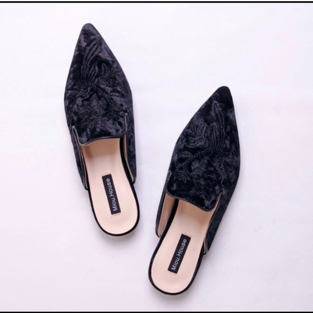 Velvet mules